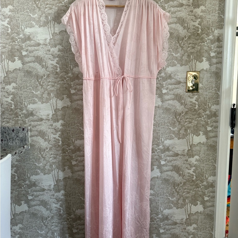 Vintage lace trim nightgown, slip dress